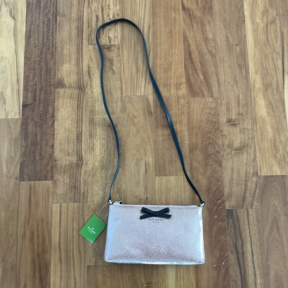 Kate Spade NWT Amy Mavis Street rose gold purse